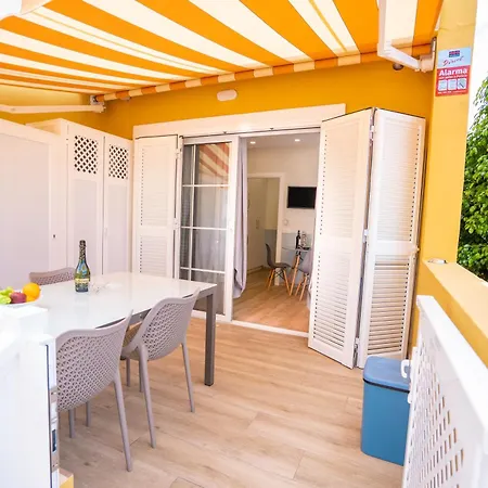 Orlando 85 Complex - Адехе