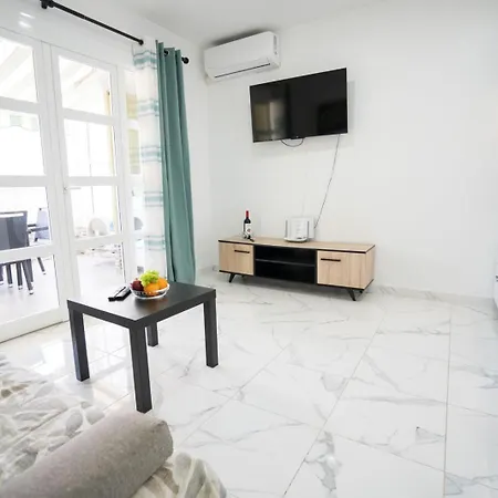 Orlando 85 Complex -