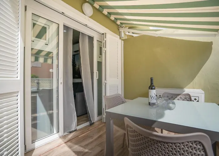 Orlando 85 Complex - Appart hôtel