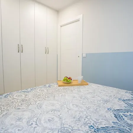 Orlando 85 Complex -